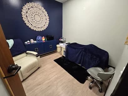 Blue Headspa + Wellness at Salons by Jc - Head Spa