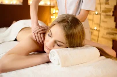 Crystal Luxury Spa - Head Spa