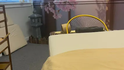 Wu Therapeutic Massage and Head Spa - Head Spa