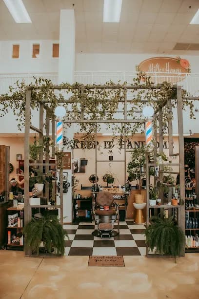 Darling and Dapper Studio - Head Spa