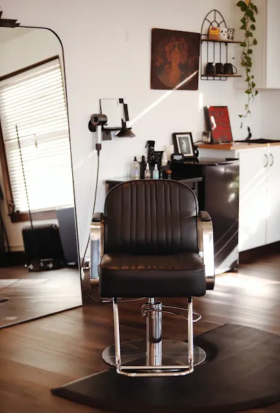 Moondog Head Spa & Haunt - Head Spa