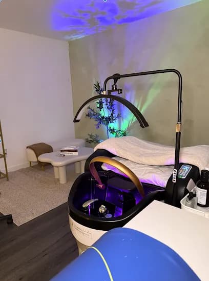 Cascade Headspa - Head Spa