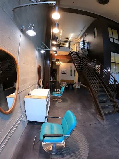 Beehive Salon - Head Spa