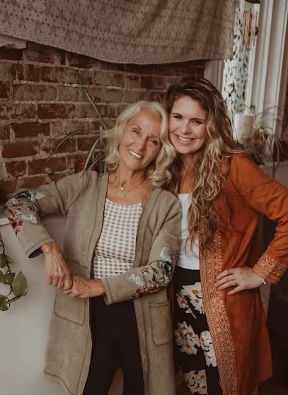 Driftless Retreats & Studio's - Head Spa