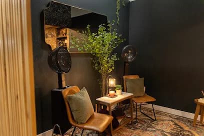 Canvas Loft - Head Spa