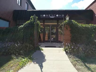 Honeycomb Salon - Head Spa